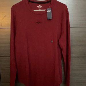 ⚡️⚡️Men’s Hollister Top